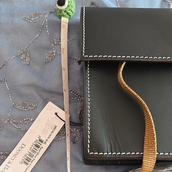 NWT Authentic Dooney & Bourke Black Leather Clutch - Picture 11 of 12